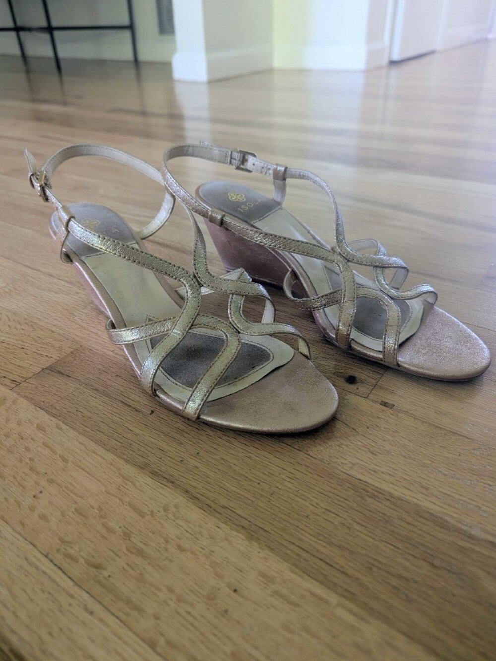 Isolá Metallic Gold Strappy Heels – Size 9.5